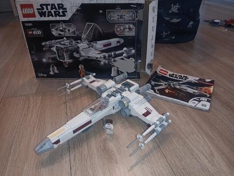 Lego star wars luke skywalker's x-wing fighter, 