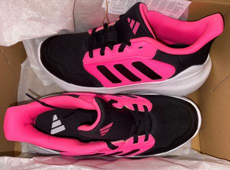 Tenisky adidas v.36 2/3 s visačkou, adidas,36
