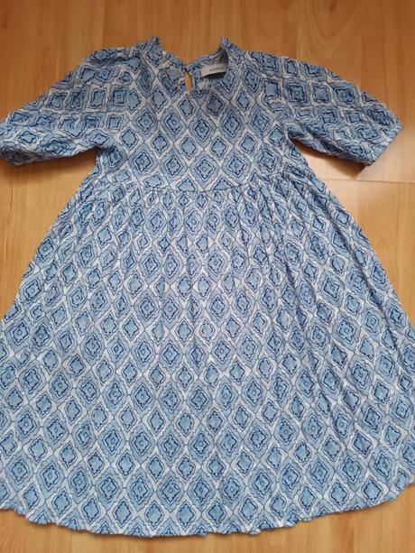 Krásne letné šaty, reserved,122