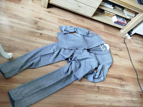 Blažek oblek c.54/56 pc 600eur, 54