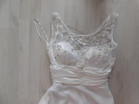 Spoločenské šaty č.36, 36