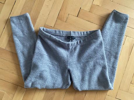 Hrube leginy esmara, l