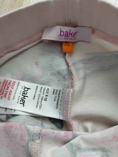 Elegantné legíny, zn. ted baker, 140