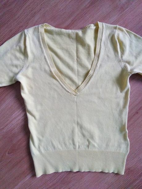 Svetložlté tričko/pulovrik, xs