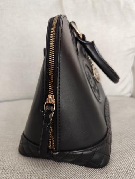 Kabelka guess, guess