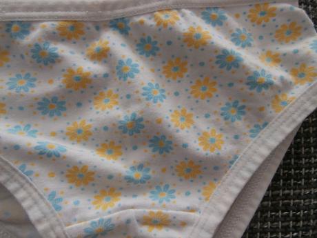 Nohavičky 2 kusy na 3-4 roky, 104