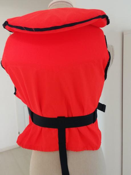 Zachranna vesta vel. 36/40, s, s