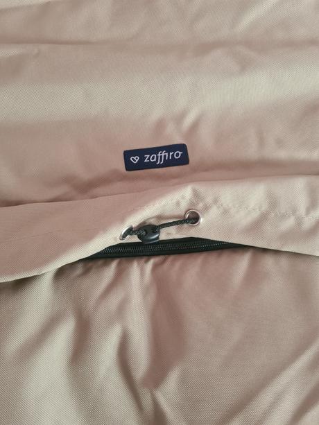 Fusak zaffiro, womar zaffiro