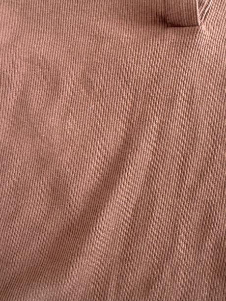 Hnedy croptopovy top ll veľkosť xs, xs