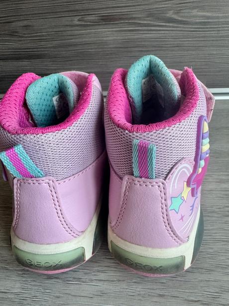 Dievcenske tenisky (blikajúce), geox,30