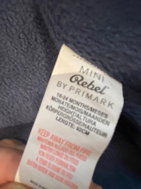 Tepla vedta, rebel,92