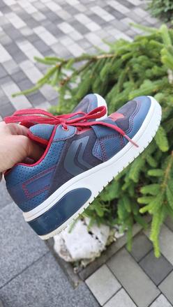 Tenisky top stav, geox,32