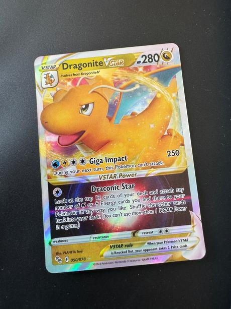 Pokémon silná karta dragonite vstar 280hp,