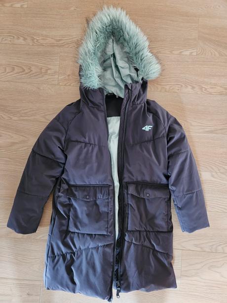 Zimná bunda, 152