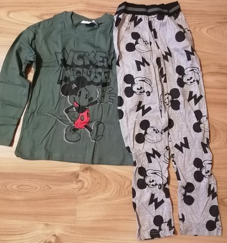 Pyžamko, disney,110 / 116