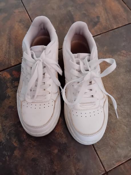 Tenisky, botasky bench, 36