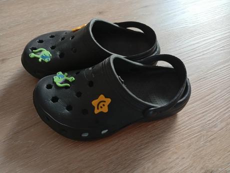 Gumené šľapky, 30