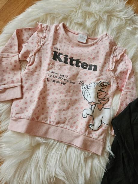 Dievcenske body a mikina, 86–98