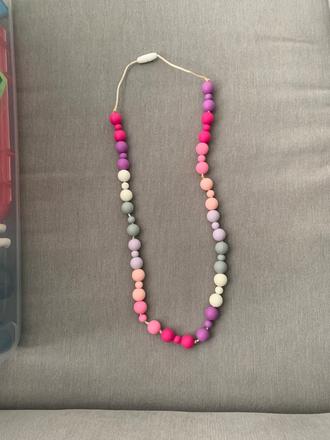 Silikónové hryzadlo- náhrdelník,