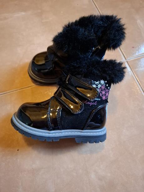 Čižmičky, deichmann,23