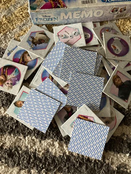 Memo pexeso frozen, 