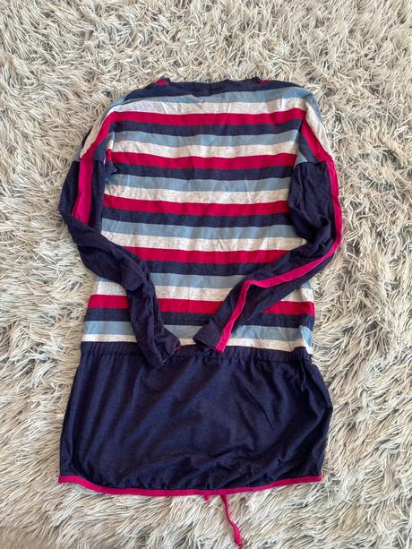 Dievčenská tunika, 158