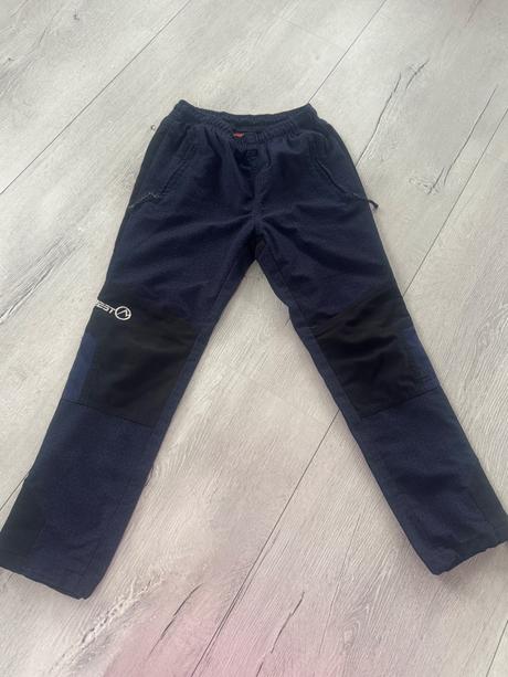 Turisticke nohavice, 134