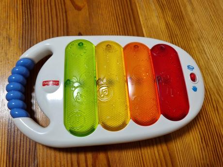 Prvy klavir 0m+ (fisher-price), 