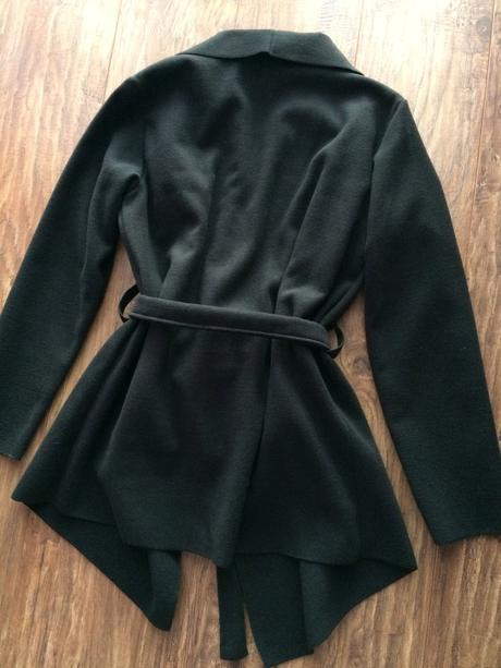 Predám nádherný čierny kabátik, s/m, s