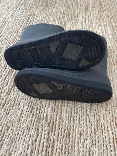 Enfant gumáky, en fant,34