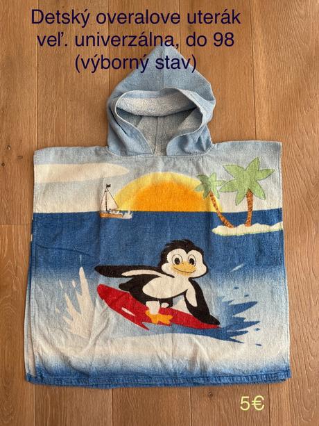 Uterák s kapucňou cez hlavu / pončo, 