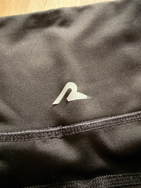 Čierne športové legíny značky c&a (quickdry), c&a,m