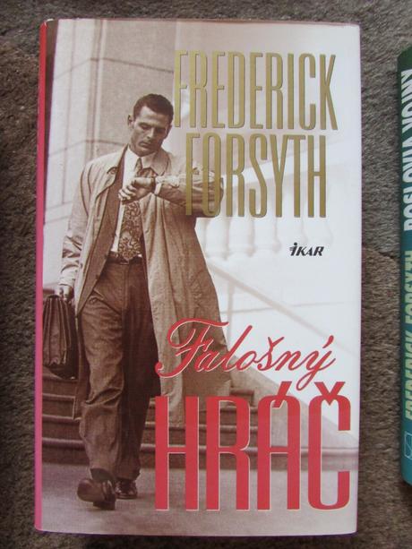 F.forsyth falosny hrac,