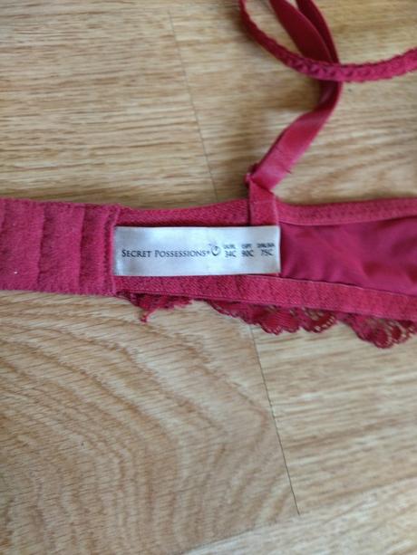 Saténová podprsenka - vystužená push-up, secret possessions,75c