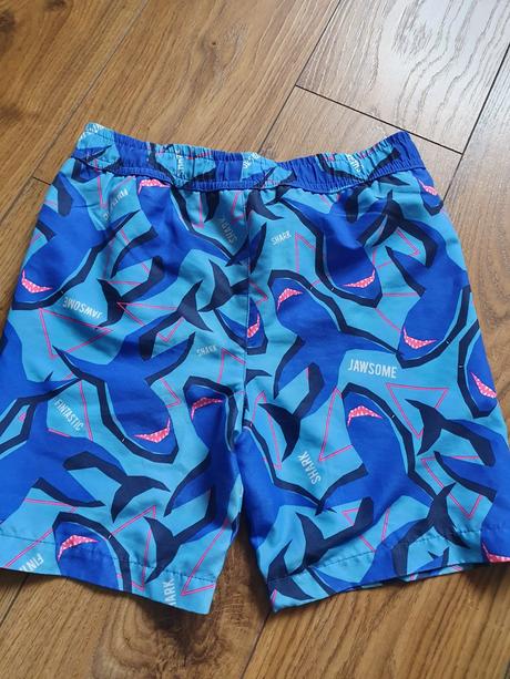 Plavky šortky, 110