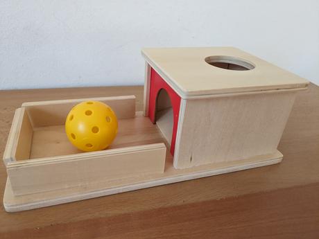 Motessory didaktická hra s tackou a gulickou,