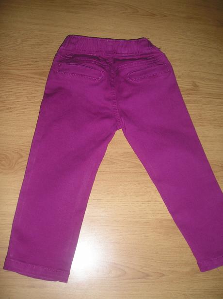 Fialkové nohavice, 80