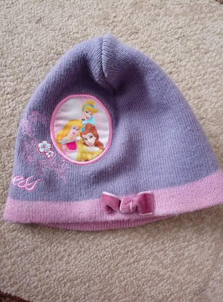 Čiapka, disney,104