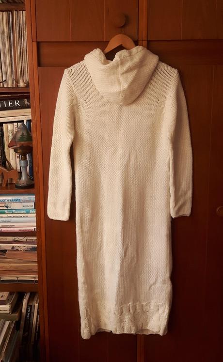 Dlhý pletený sveter na zapínanie, m