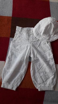 Nohavice s klobúčikom - krajkované zn. next č.104, next,104