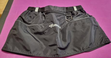 Sukňa na pamlsky na trening so psom, 