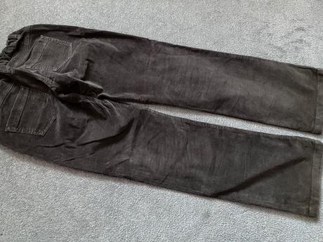 Mencestraky, benetton,152