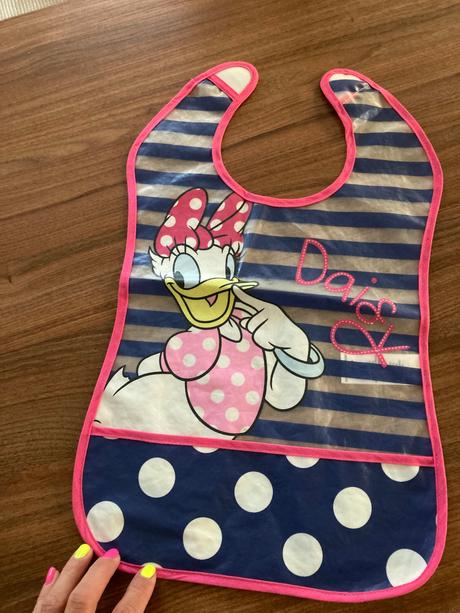 Podbradnik daisy umyvatelny, disney