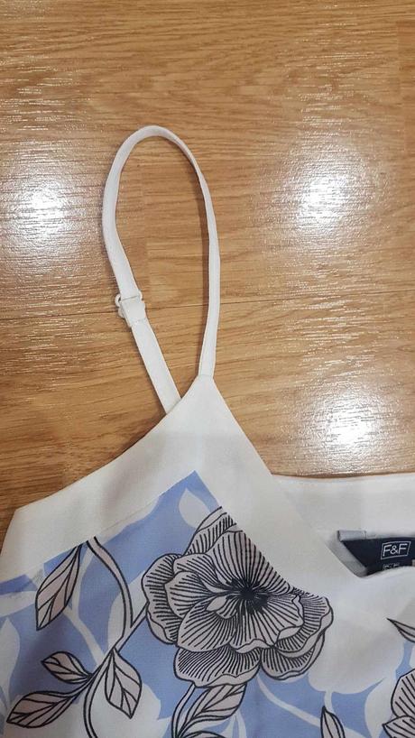 Dámska blúzka v. 38, f&f,38