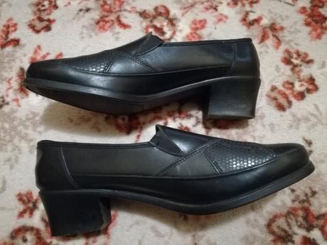 Topánky 42 s poštou, 42