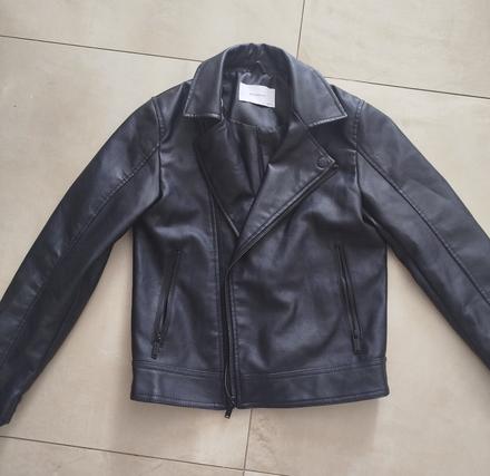 Kozenkova bunda, reserved,140