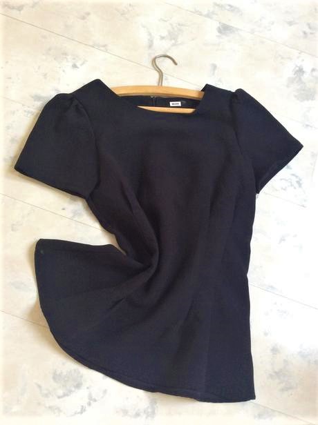 Zaujímavý top/blúzka bik bok, s