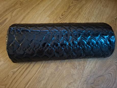 Kozenna podlozka na manikuru, 