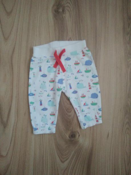 Tenké tepláčiky, f&f,56