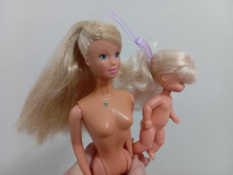 Barbie kuchyňa s riadikmi,